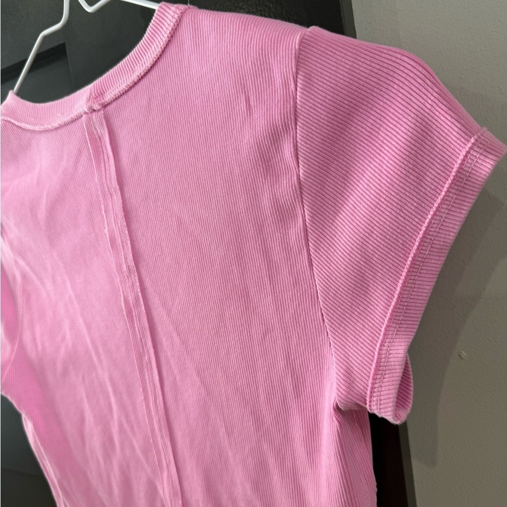 Altar’d State Baby Tee Pink Women’s Size Small - Picture 5 of 9